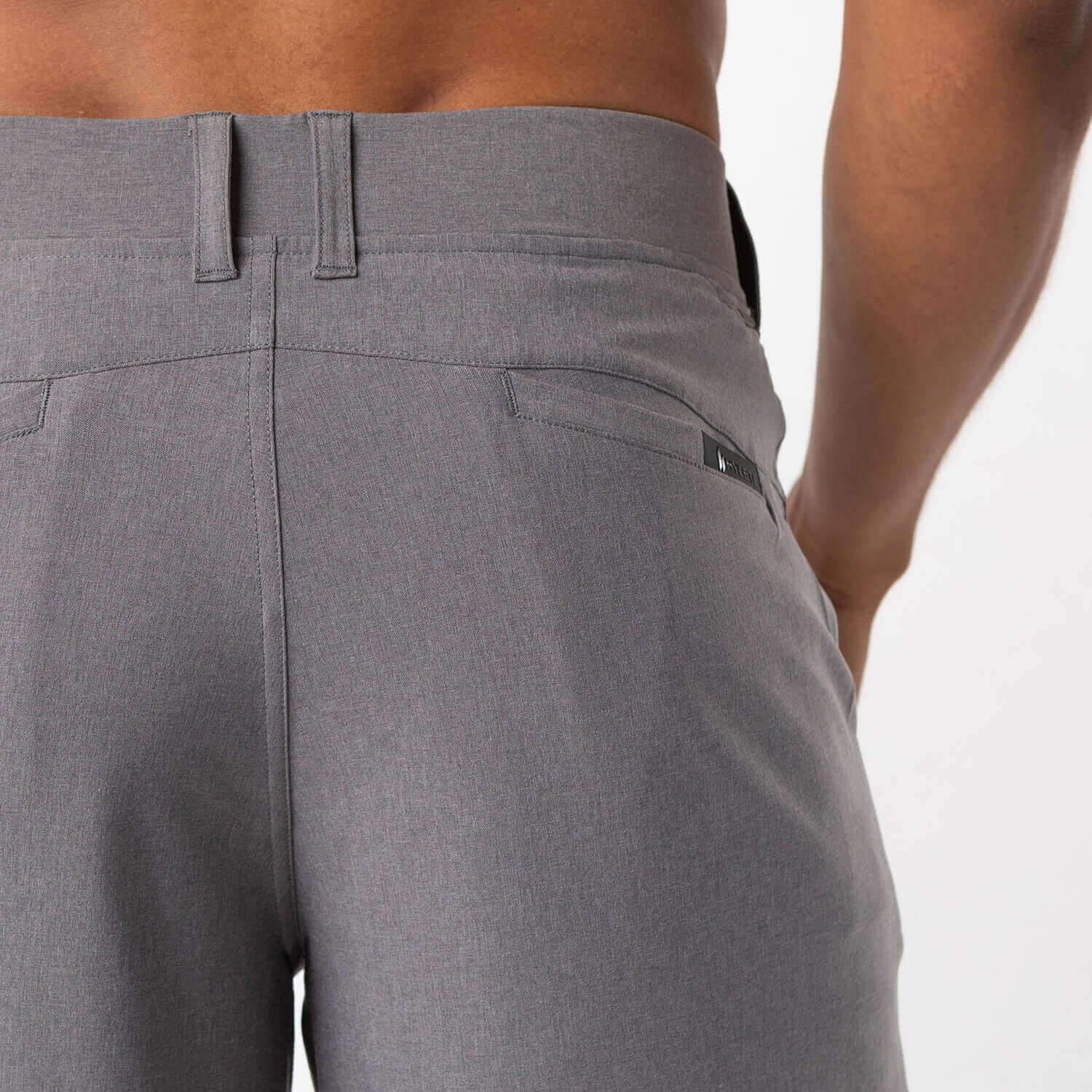 Levo Short Heather Cool Gray | HYLETE