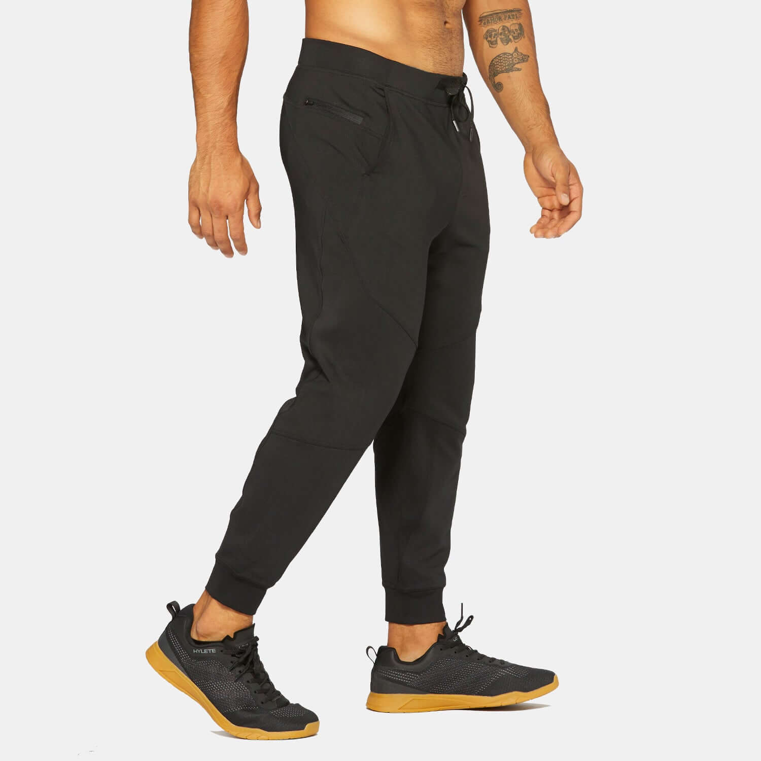 Flexion II Jogger in black, showcasing a stylish, breathable design for all-year comfort and performance.