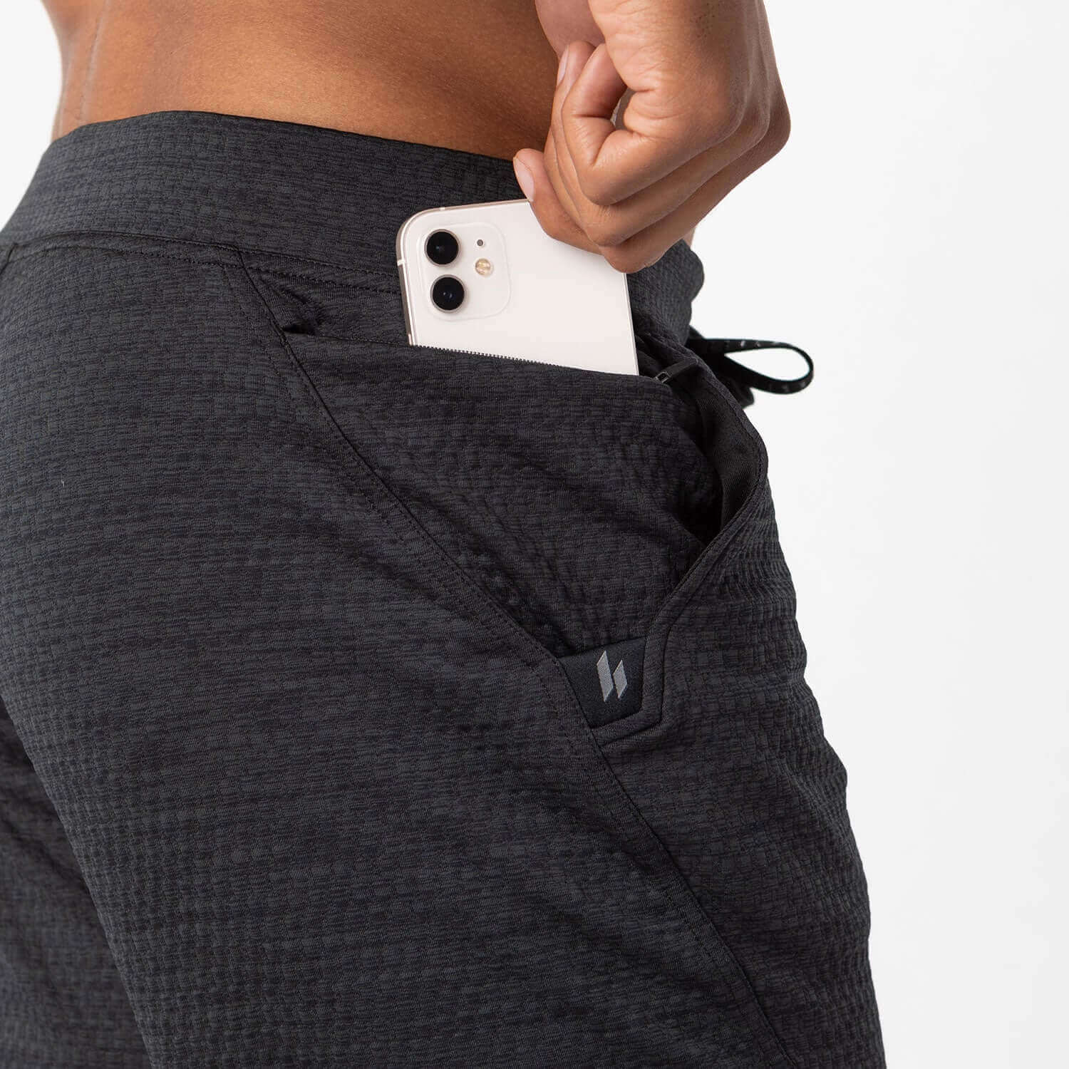 Recline Short Heather Black | HYLETE